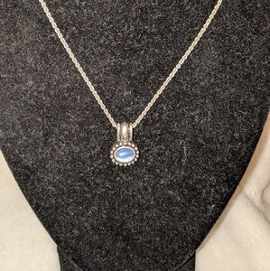 Blue Pearled Pendant Necklace